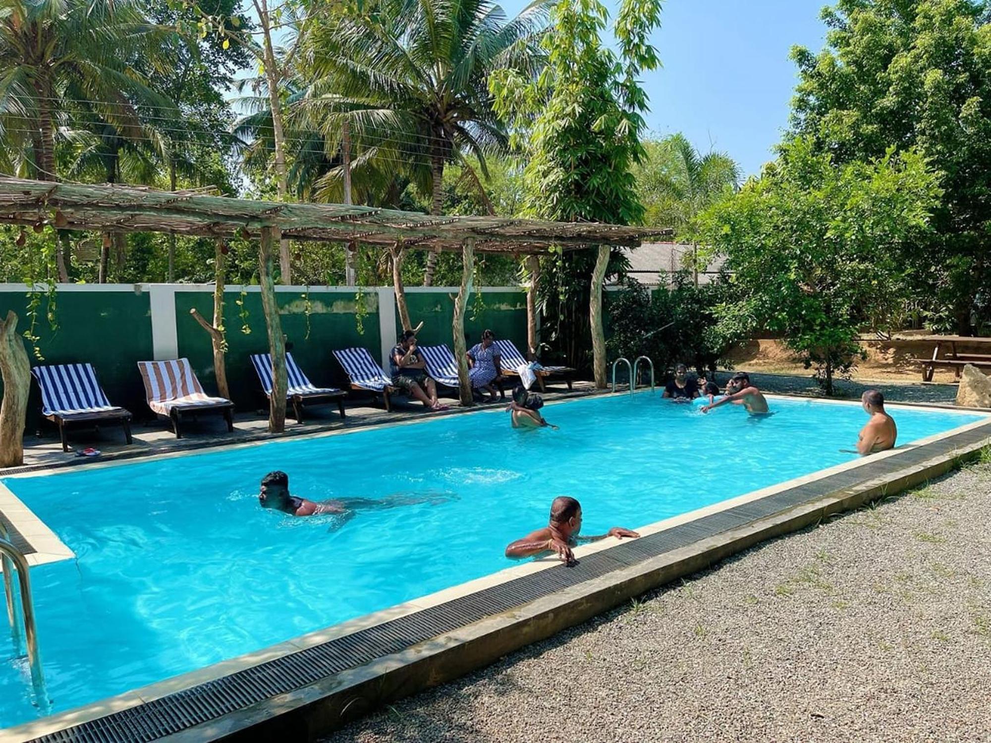Lily Resort Udawalawe Exterior foto